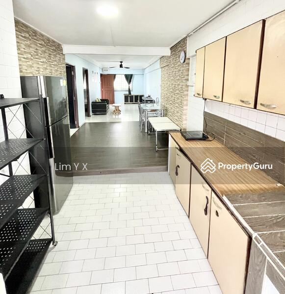 For Rent - 241 Hougang Street 22