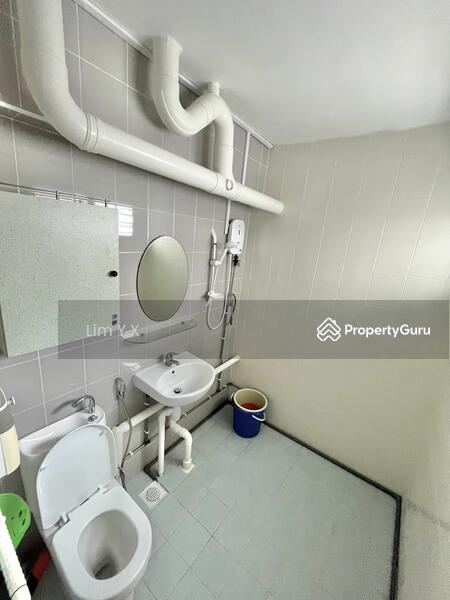 For Rent - 241 Hougang Street 22
