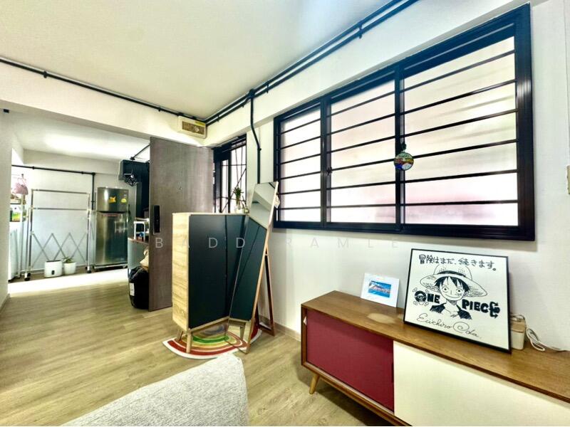 For Sale - 269B Queen Street