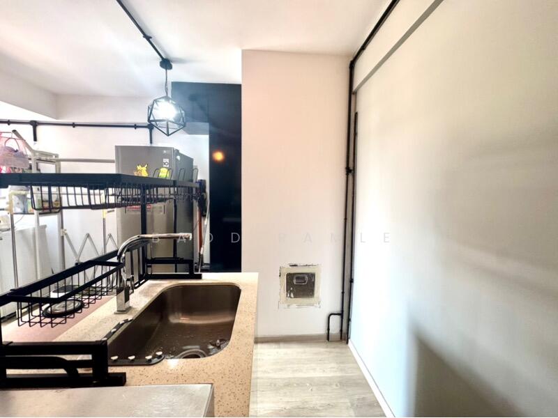For Sale - 269B Queen Street