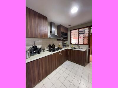 For Sale - Super cheap 3BR+S near MRT. No wasted space. For families and investors