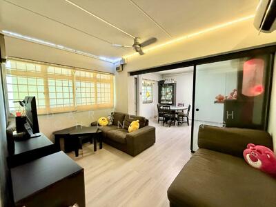 For Sale - 619 Woodlands Drive 52