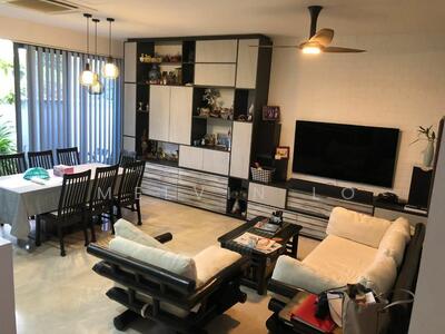 For Sale - C.H.E.A.P! Rare freehold terrace in Springside! 6 bed 6 bath!