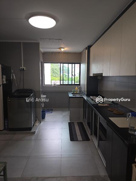 For Sale - 508 Hougang Avenue 10