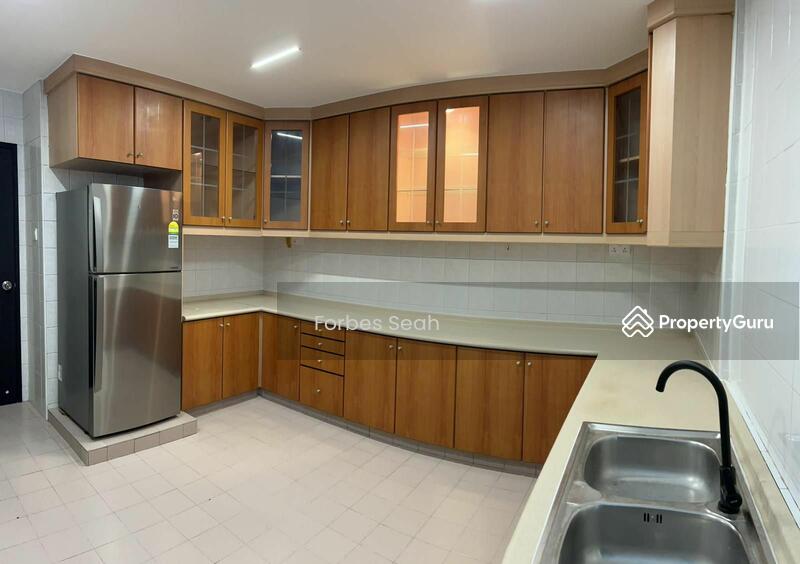 For Rent - Kilat Court