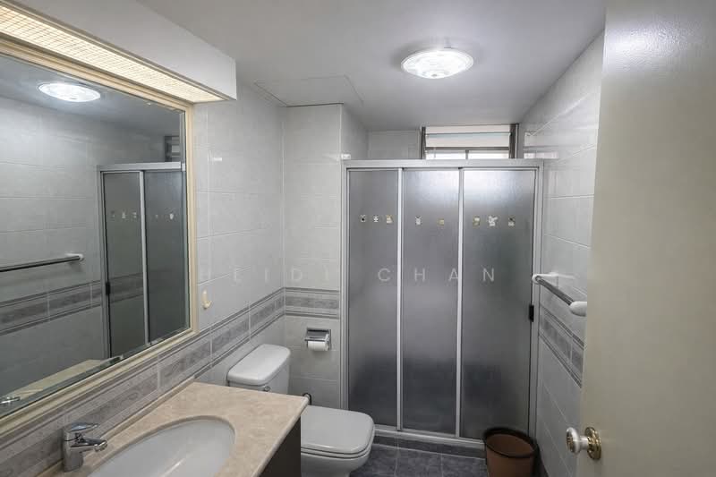 Orchid Park Condominium, 81 Yishun Street 81, 4 Bedrooms, 1,732 sqft, Condominium For Sale, by Heidi Chan, 60126622 - Bathroom - PropertyGuru.com.sg