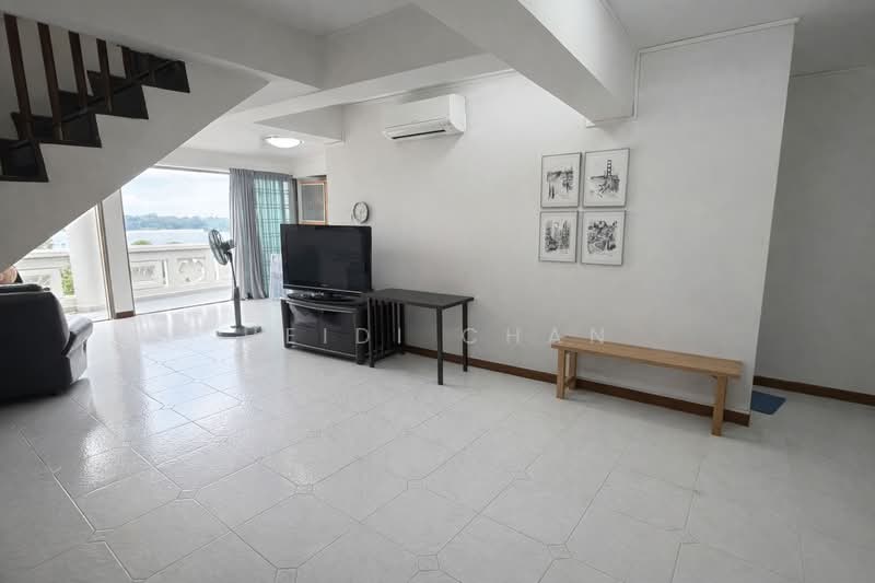 Orchid Park Condominium, 81 Yishun Street 81, 4 Bedrooms, 1,732 sqft, Condominium For Sale, by Heidi Chan, 60126622 - Living Room - PropertyGuru.com.sg