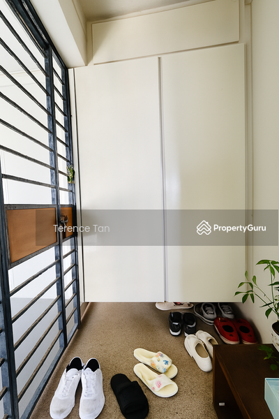 Exclusive Enclose Recess Area