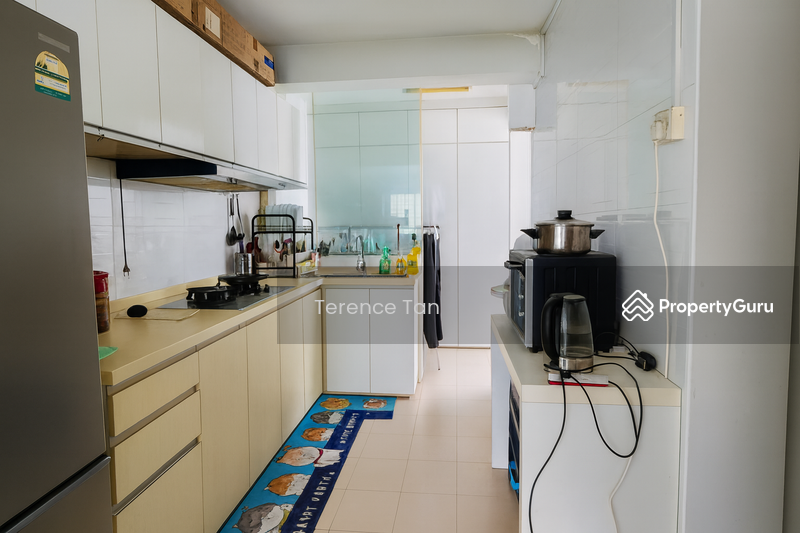 Spacious Kitchen with Yard