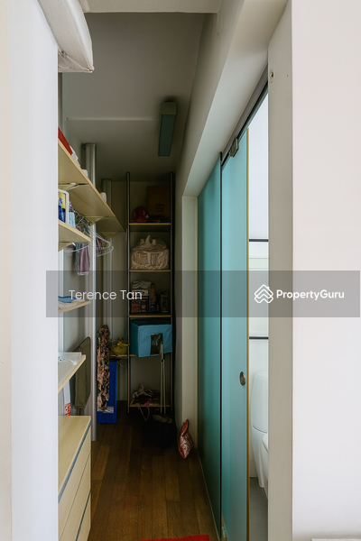 Master with walk in Wardrobe