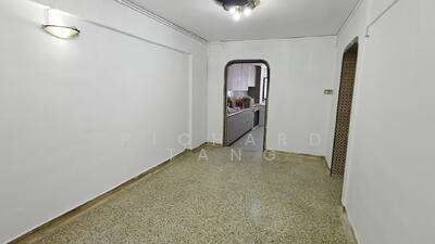 For Sale - 442 Ang Mo Kio Avenue 10