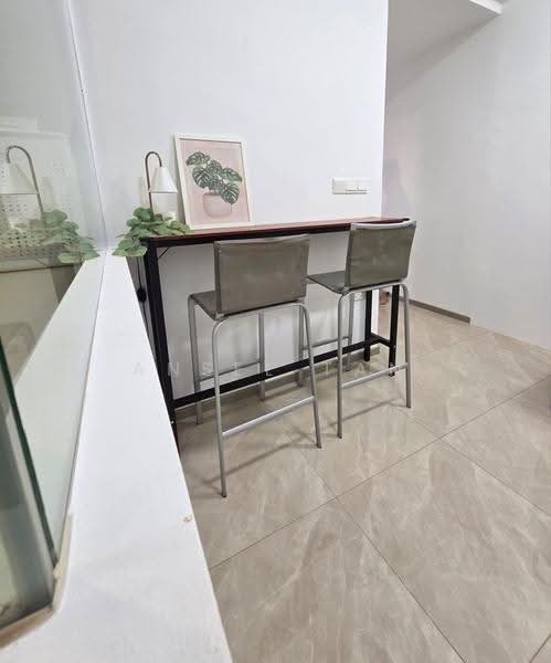 Chomp Chomp! Free Shuttle to Serangoon MRT! Common for Lease!, Serangoon North, Hougang / Punggol / Sengkang, Room Rental, 100 sqft, Condominium For Rent, by Ansel Tan, 60126792 - PropertyGuru.com.sg