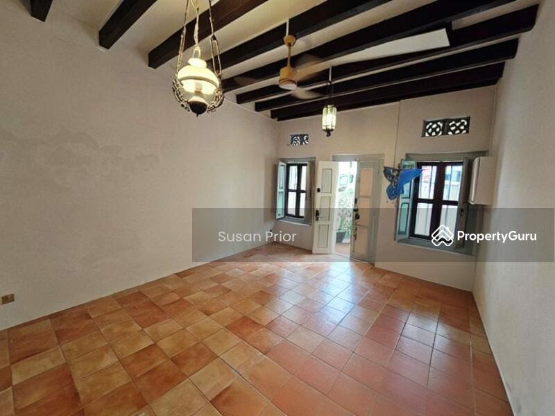 For Rent - Blair/ Spottiswoode 3 Bed
