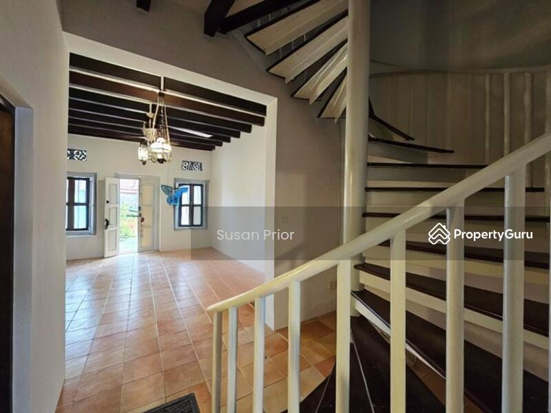 For Rent - Blair/ Spottiswoode 3 Bed