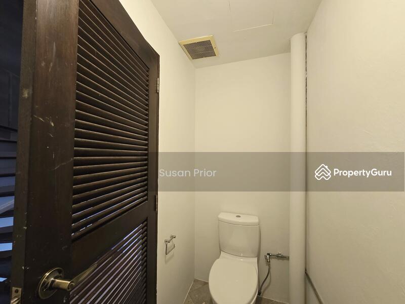 For Rent - Blair/ Spottiswoode 3 Bed
