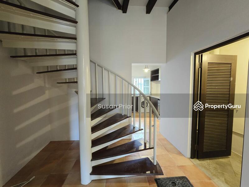 For Rent - Blair/ Spottiswoode 3 Bed