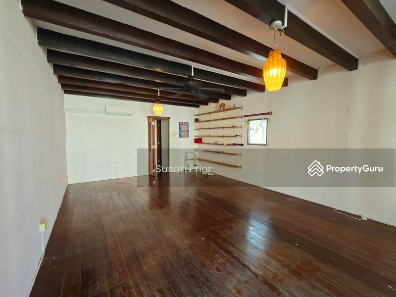 For Rent - Blair/ Spottiswoode 3 Bed