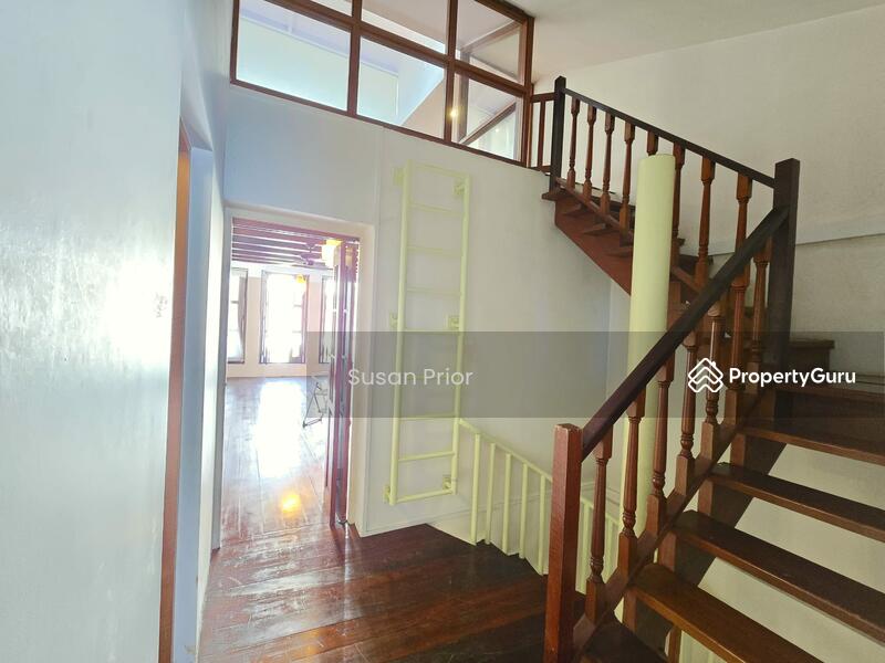 For Rent - Blair/ Spottiswoode 3 Bed