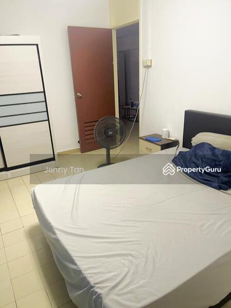 For Rent - 852 Tampines Street 82