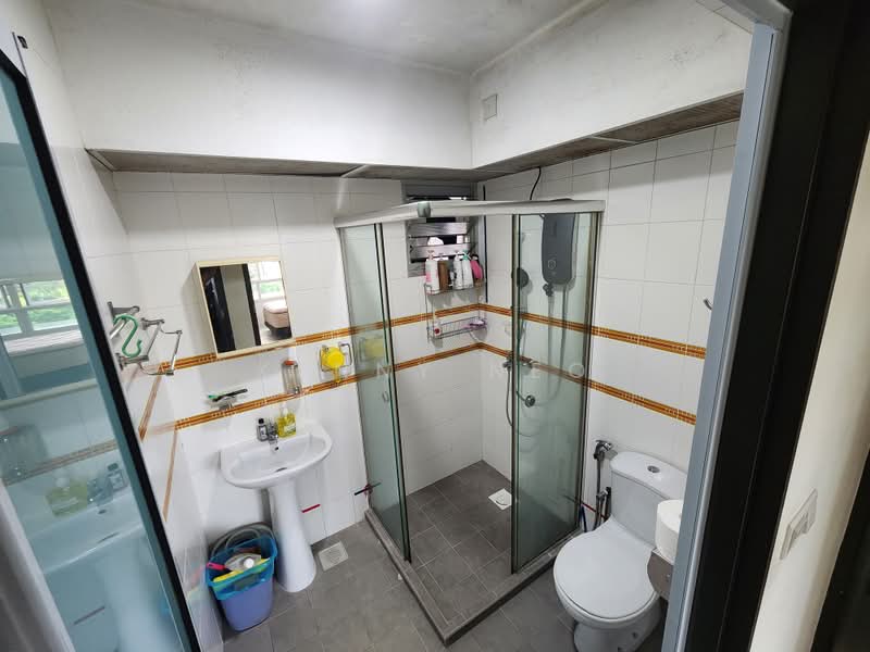 28 Ghim Moh Link, 28 Ghim Moh Link, Room Rental, 100 sqft, HDB Flat For Rent, by Kenny Neo, 60127187 - Bathroom - PropertyGuru.com.sg