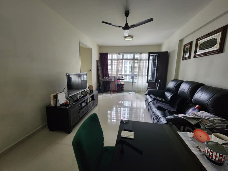 28 Ghim Moh Link, 28 Ghim Moh Link, Room Rental, 100 sqft, HDB Flat For Rent, by Kenny Neo, 60127187 - Living Room - PropertyGuru.com.sg