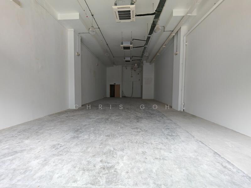 Ramp up industrial unit in Pasir Panjang Alexandra, Alexandra / Commonwealth, 5,166 sqft, Light Industrial (B1) For Rent, by Chris Goh, 60127190 - CommercialGuru.com.sg