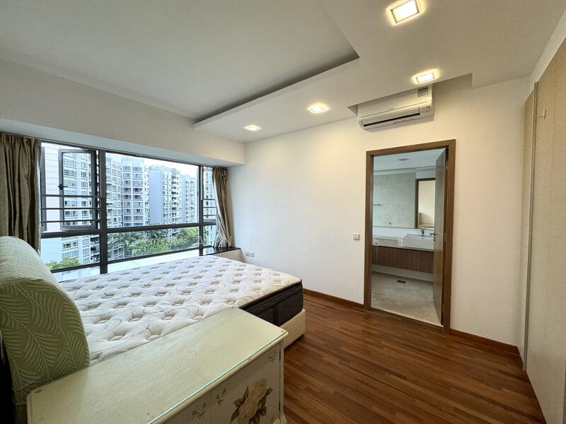 For Rent - Waterfront Waves