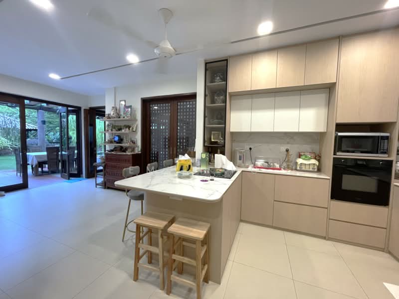 GCBA WIDE FRONTAGE!! ELEVATED!! Bungalow House For Sale at S$ 29,900,000 | PropertyGuru Singapore
