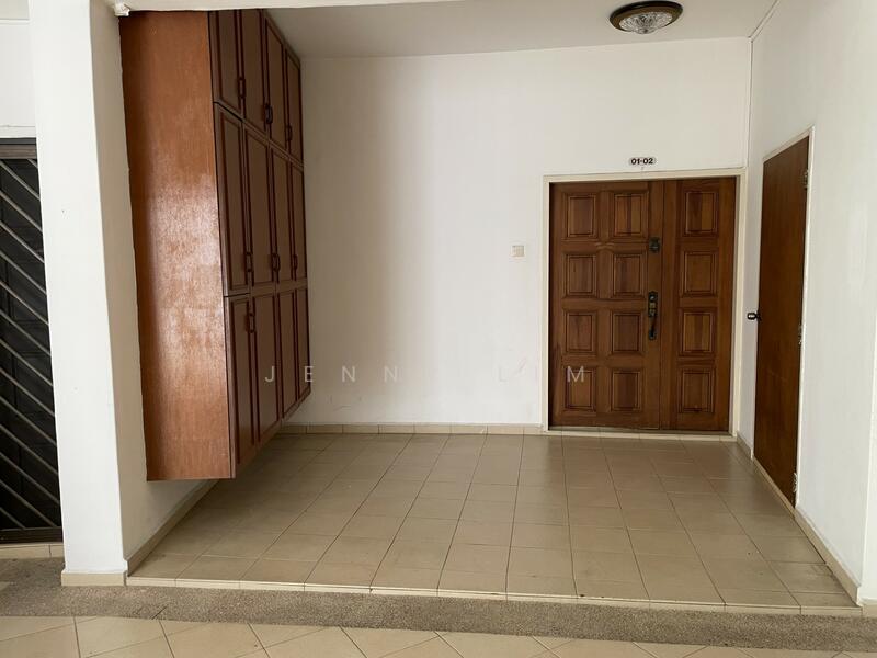 Spacious Patio Entrance