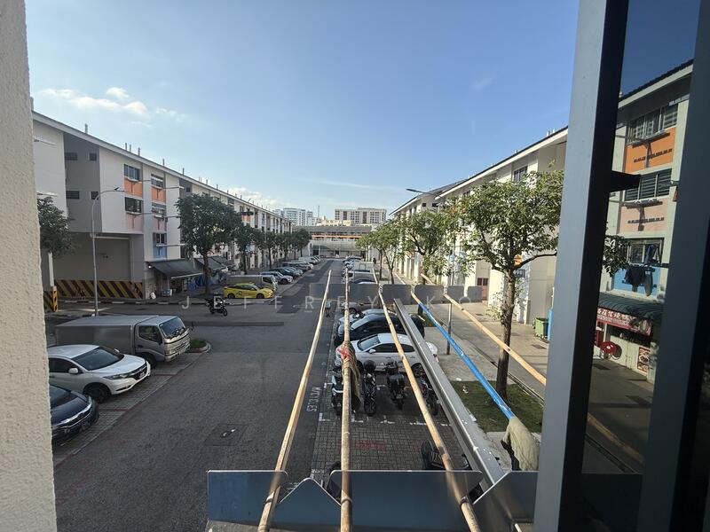 498 Jurong West Street 41, Jurong West Street 41, 1,302 sqft, Shop / Shophouse For Sale, by Jeffrey Koh, 60127513 - CommercialGuru.com.sg