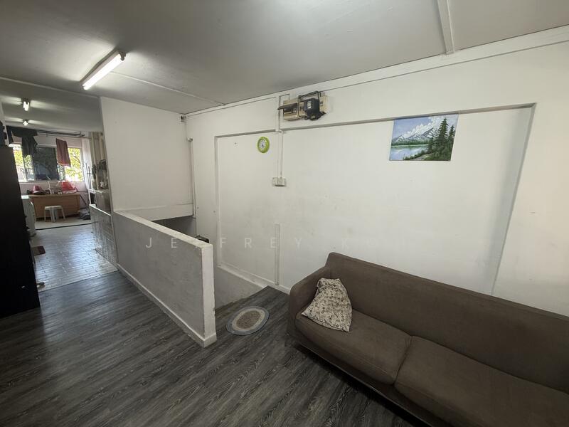 498 Jurong West Street 41, Jurong West Street 41, 1,302 sqft, Shop / Shophouse For Sale, by Jeffrey Koh, 60127513 - CommercialGuru.com.sg
