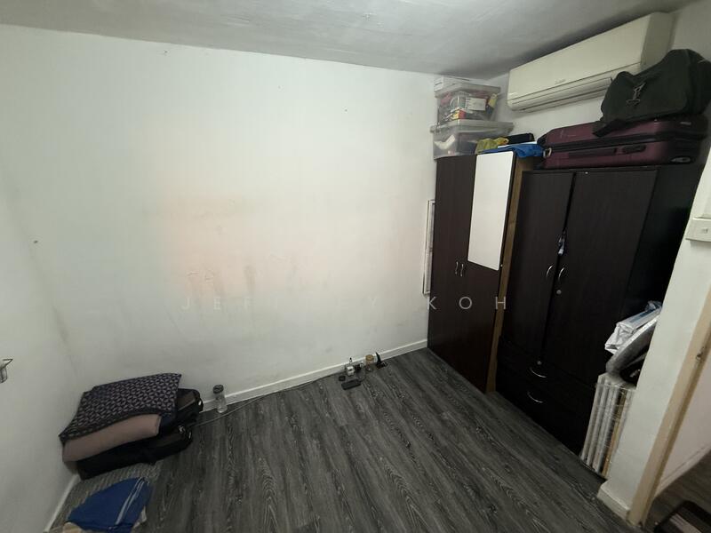 498 Jurong West Street 41, Jurong West Street 41, 1,302 sqft, Shop / Shophouse For Sale, by Jeffrey Koh, 60127513 - CommercialGuru.com.sg