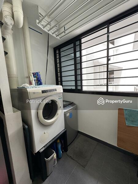 Yard / laundry area