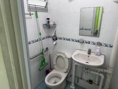 For Rent - 618 Yishun Ring Road