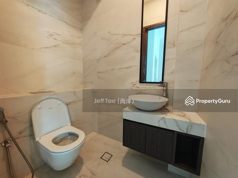 Powder room