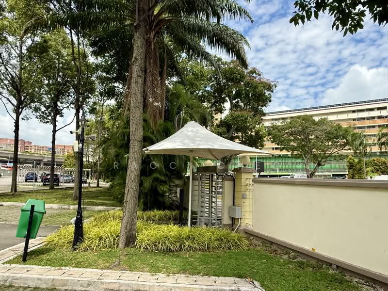 Azalea Park Condo Condominium For Sale at S$ 1,580,000 | PropertyGuru Singapore - Side gate 