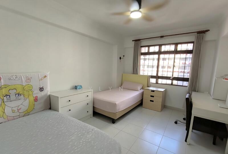 For Sale - 695 Jurong West Central 1