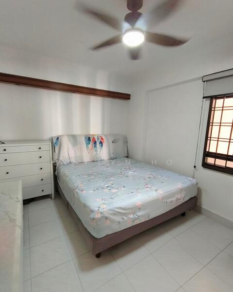 For Sale - 695 Jurong West Central 1