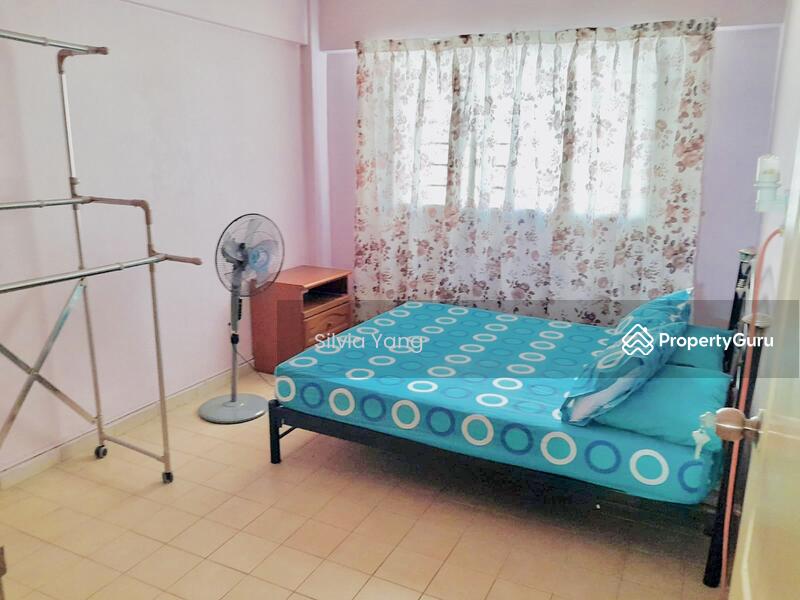 For Rent - 275 Yishun Street 22