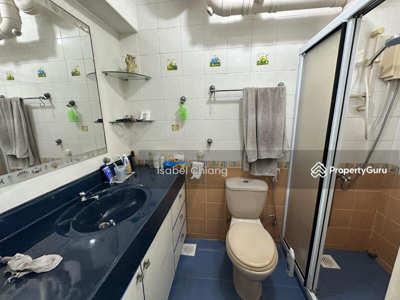 Master Toilet