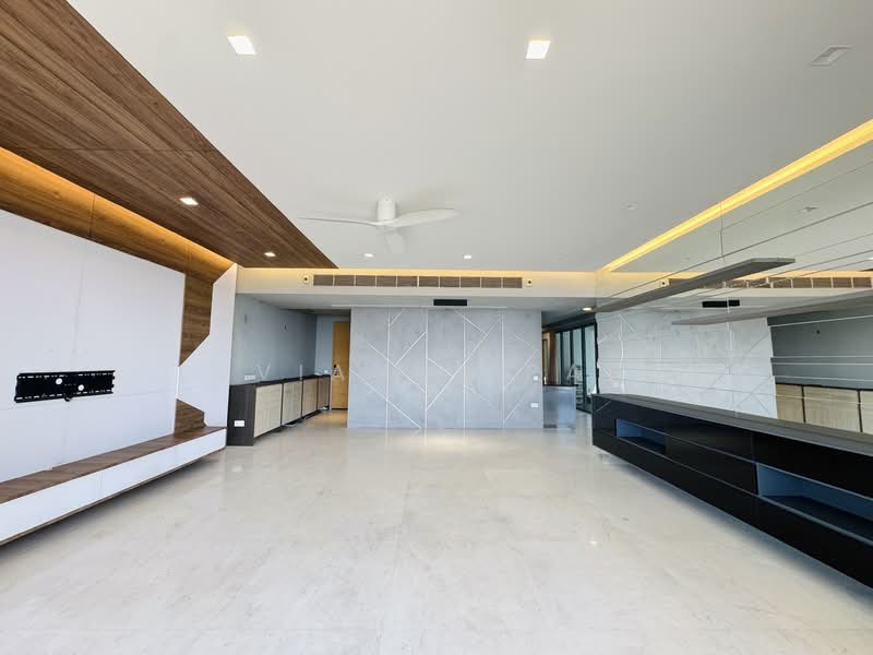 Silversea, 50 Marine Parade Road, 4 Bedrooms, 2,530 sqft, Condominium For Sale, by Luvianne Pang, 60128082 - Living Room - PropertyGuru.com.sg