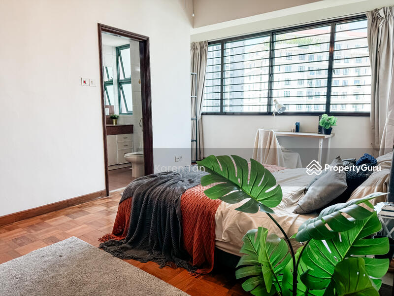 For Rent - Astor Green