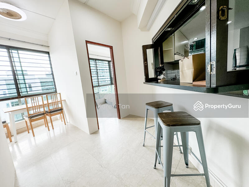 For Rent - Astor Green