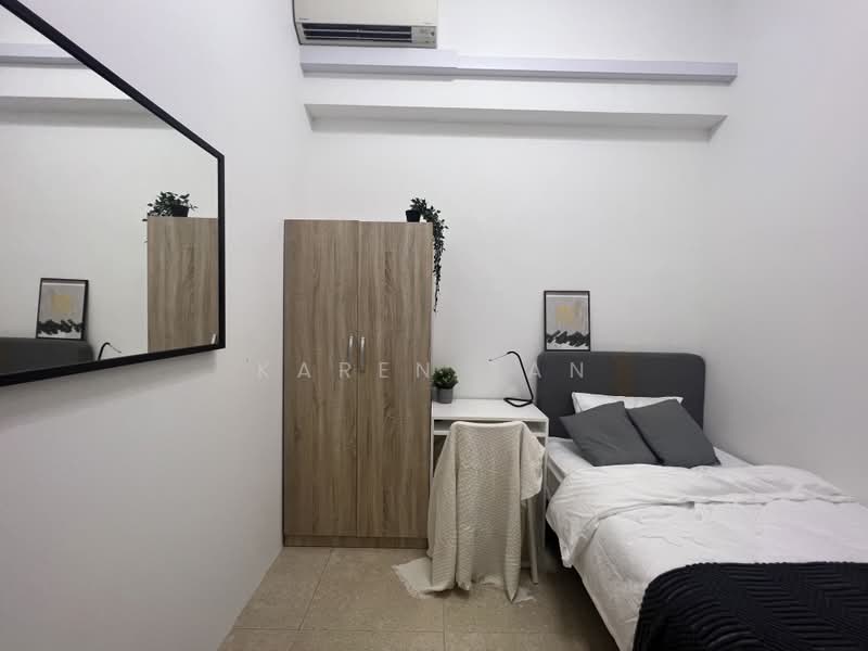 Cavendish Park, 16 Pine Grove, Room Rental, 80 sqft, Condominium For Rent, by Karen Tan, 60128165 - PropertyGuru.com.sg