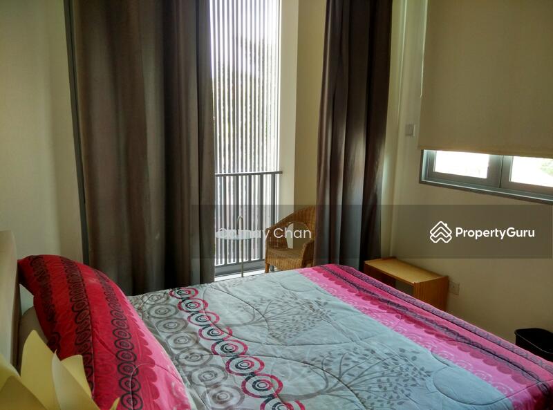 Ample sunlight from balcony and window 