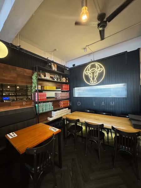 Serangoon garden, Serangoon Garden Way/Maju Ave/Kensington Park Rd, Hougang / Punggol / Sengkang, 1,499 sqft, Shop / Shophouse For Sale, by Raymond Lam, 60128472 - Dining Room - CommercialGuru.com.sg