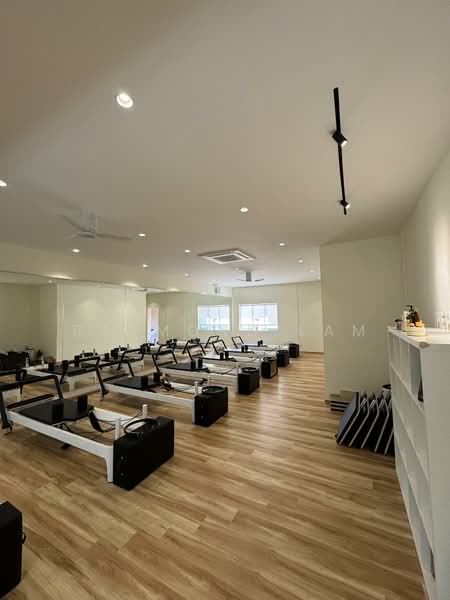 Serangoon garden, Serangoon Garden Way/Maju Ave/Kensington Park Rd, Hougang / Punggol / Sengkang, 1,499 sqft, Shop / Shophouse For Sale, by Raymond Lam, 60128472 - Gym - CommercialGuru.com.sg