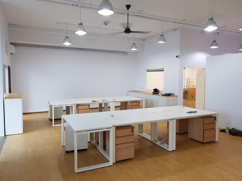 Vertex, 33 Ubi Avenue 3, 3,132 sqft, Light Industrial (B1) For Sale, by Derrick Tai, 60128594 - Study - CommercialGuru.com.sg