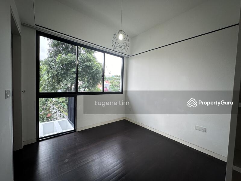 For Sale - Village @ Pasir Panjang