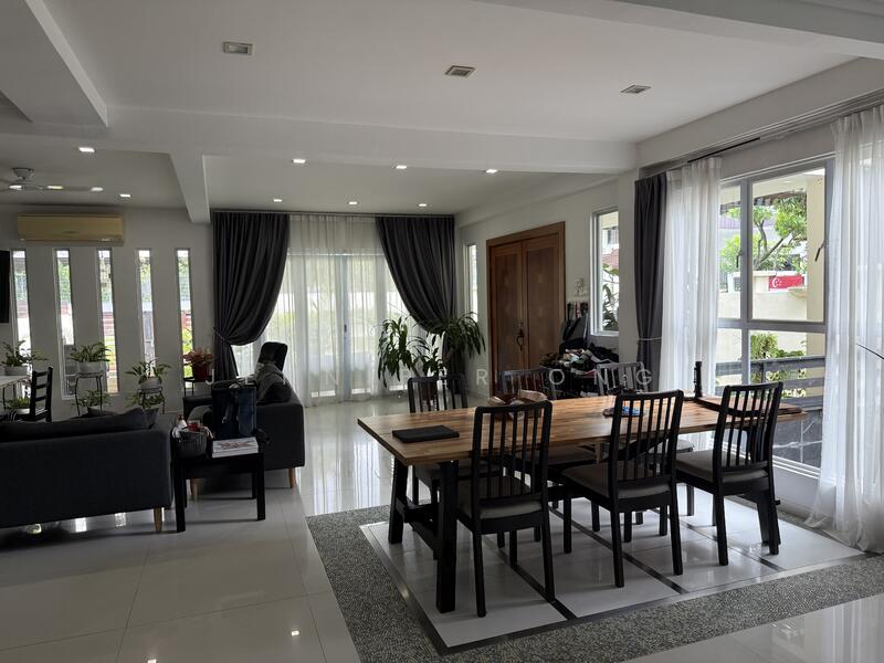 For Sale - Best Buy! Lovely 2 Sty Corner Terr, Huge Land, At Li Po Ave, 1km St Nicholas School, MRT Lentor